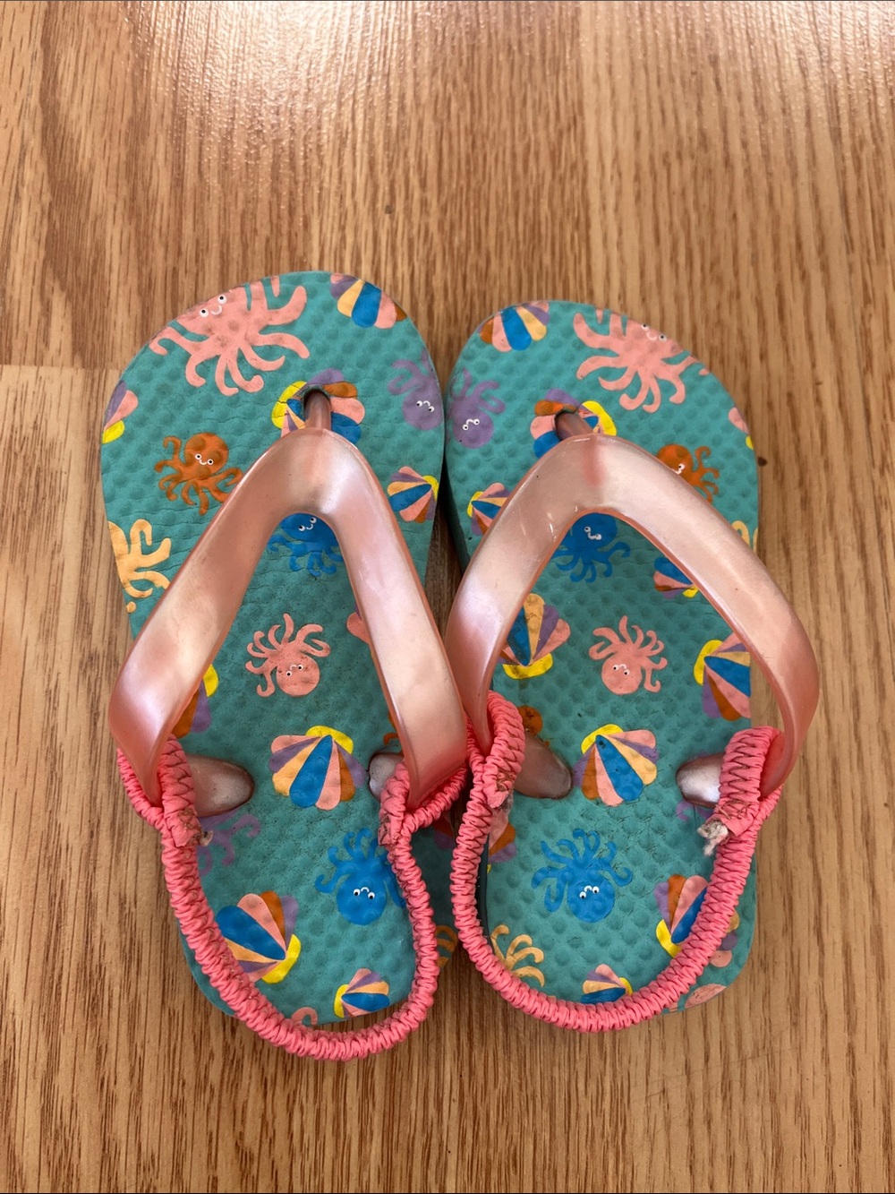 $15 = 4 pairs - Kids Teal Octopus Flip Flops with Pink Straps
